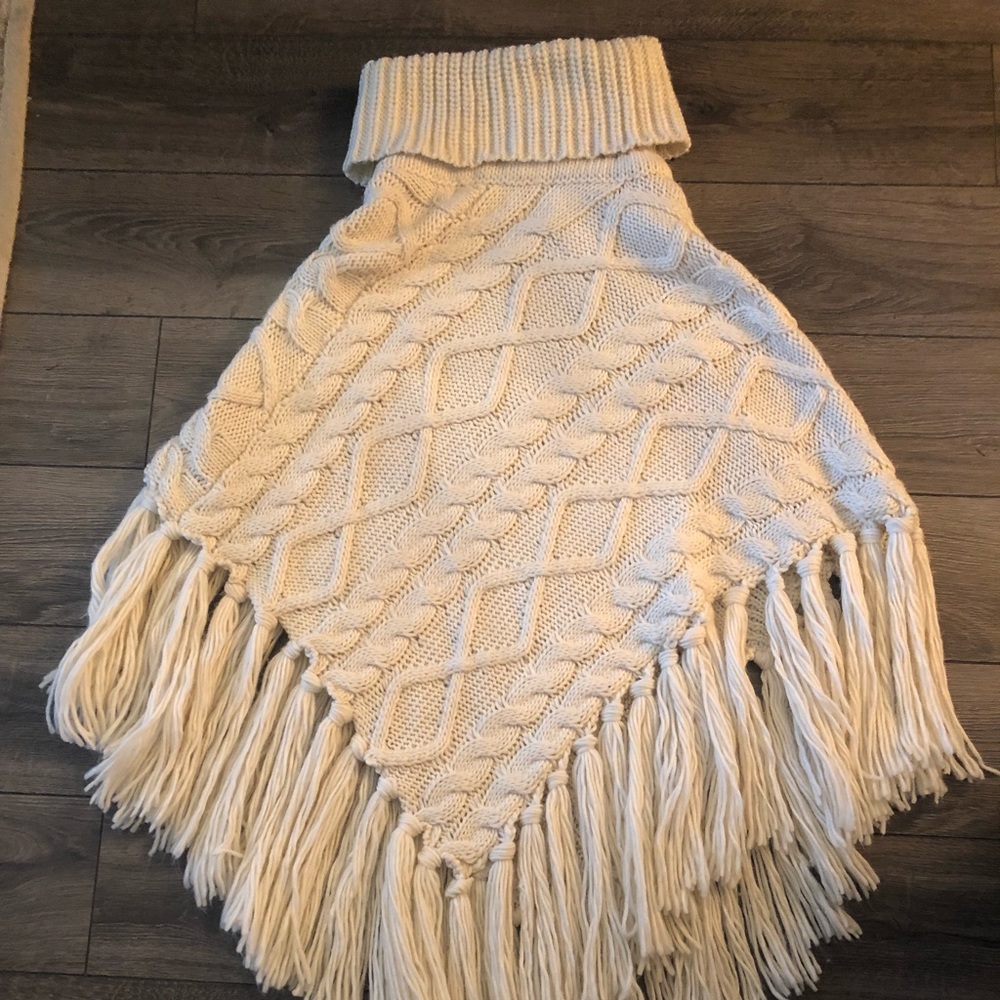 Cable Knit Sweater Pancho